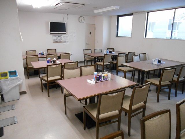 皆さんにお食事を取って頂く従業員食堂です。