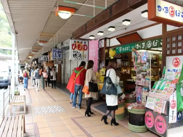東京から手軽に行ける旅先でもある"箱根"は、リゾバの中でも人気の高い観光地です☆