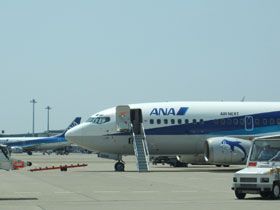 さぁ～飛行機に乗って八丈島へLet's　Go！！！