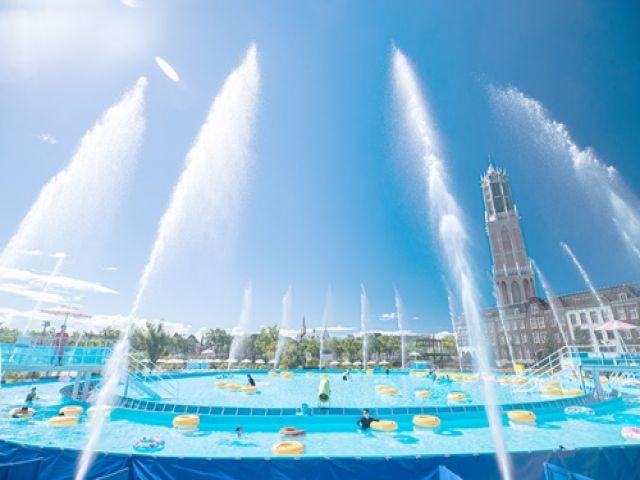 大型テーマパークの夏のイベントスタッフの募集です☆