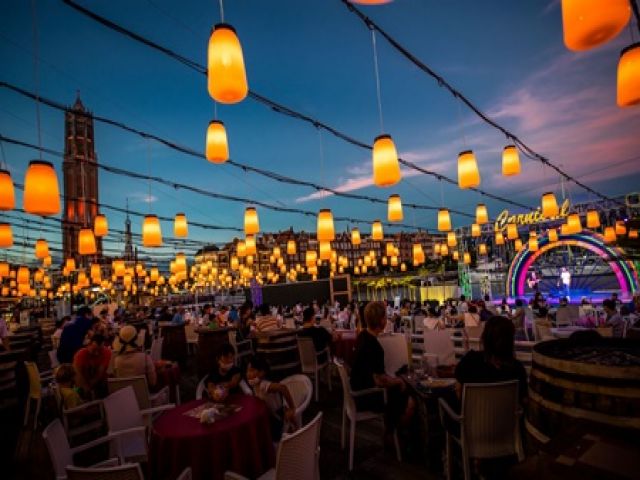 職場風景（ベイサイドキッチン）