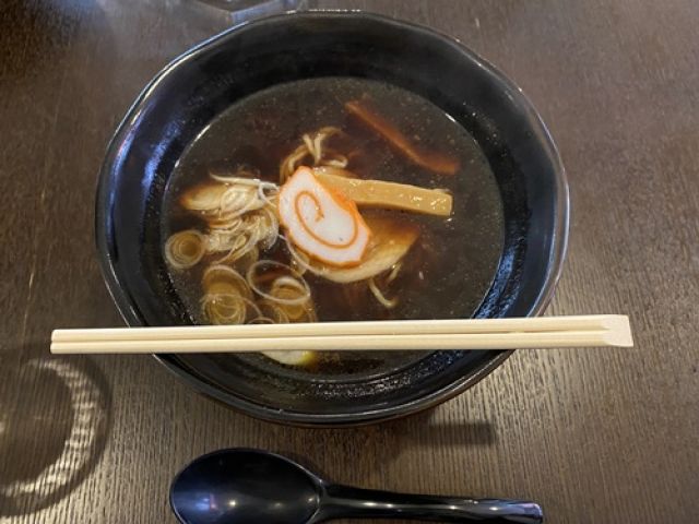 富山と言えばブラックラーメン！！一度は食べてみて下さい！！