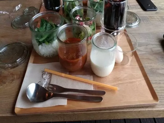 お休みの日は、美味しい飲食店巡りでも♪