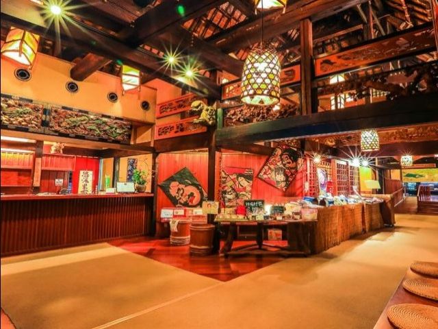 館内（フロント周り）になります♪