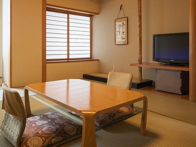 お住まいは館内客室を利用いただきます!!