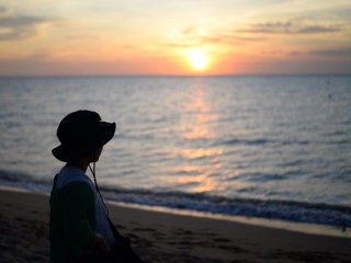 目の前はビーチ！！潮風を感じられるリゾート地☆グループでの応募も歓迎♪