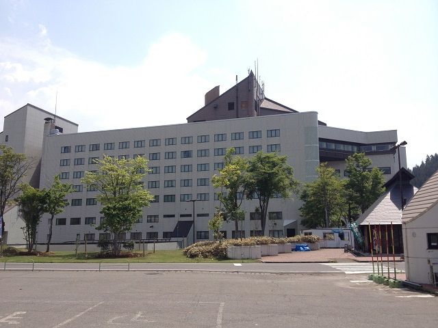 周りには何もありませんが、貯金するには最適の環境です♪