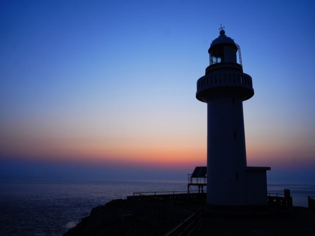 観光スポット多数！
釣りやダイビングなどマリンアクティビティも人気です！