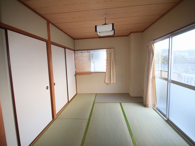 寮はいくつかありますが、すべて個室寮です。