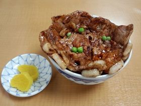 十勝に来たなら絶対豚丼！