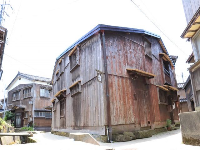 昔ながらの建物が残る町だから、観光名所も盛りだくさん。自分だけのスポットを見つけよう♪
