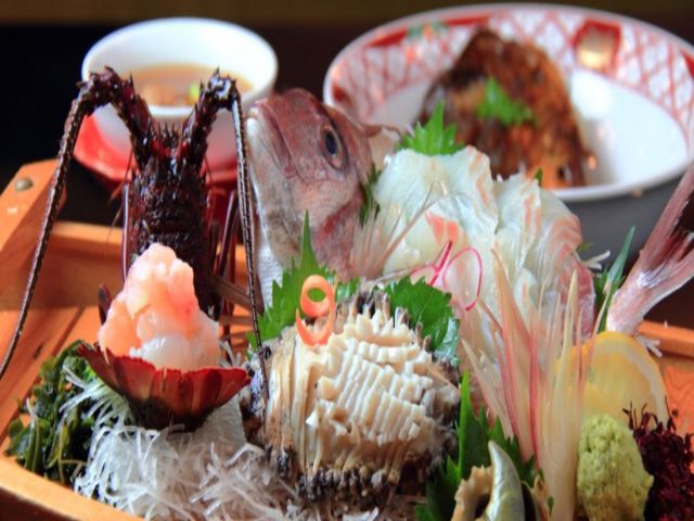 伊勢の名物料理！三重は美味しい物がいっぱい♪お休みの日はグルメめぐりもオススメです☆