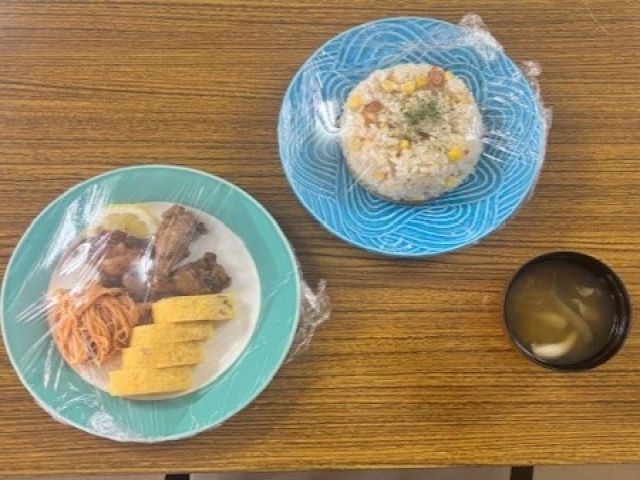 従業員食堂のメニュー例です！大好評！