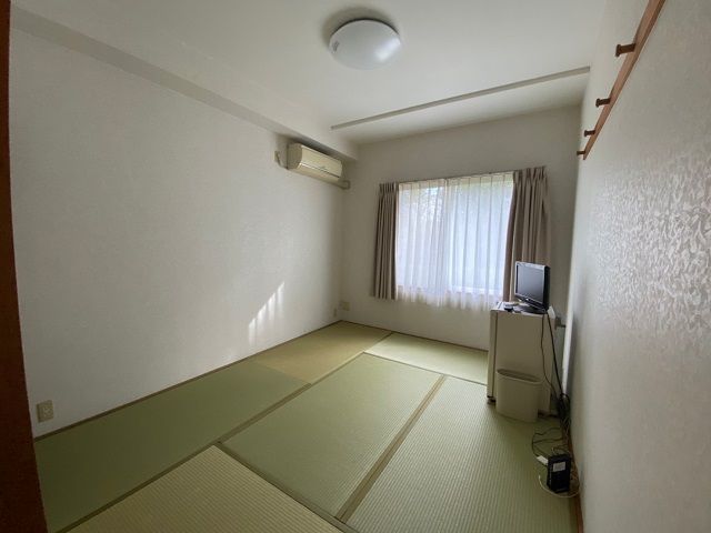 ◆ユニットバス付の8畳ある部屋になります◆