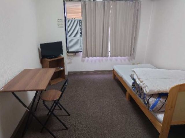 寮のお部屋は一人暮らしにはちょうど良い広さ！！