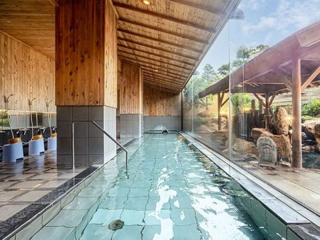 毎日温泉を満喫♪仕事終わりにもホッとできる環境で短期リゾバを満喫!!