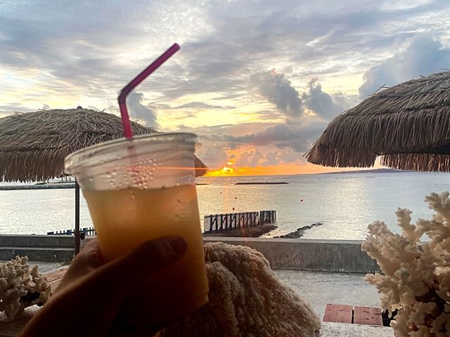 おしゃれなカフェも多いです！夕日も癒されますね～♪