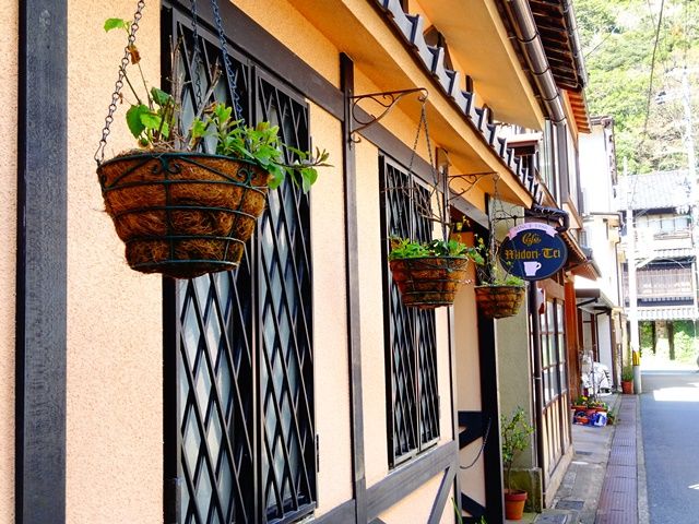 どこかノスタルジックで新しい町並