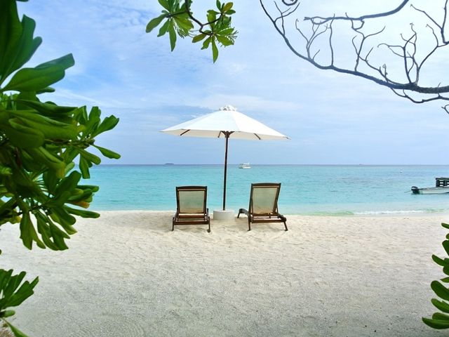 沖縄本島はキレイな海もたくさん♪お休みの日はレンタカーを借りて、美しい景色を見に行こう！