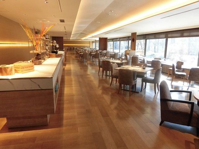 落ち着いた雰囲気のレストランです。