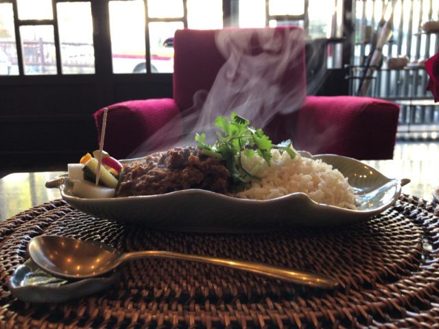 おいしい食べ物やさんもいっぱいあります☆