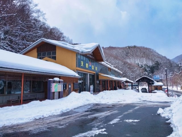 駅には道の駅があります！雪景色に癒されますね♪