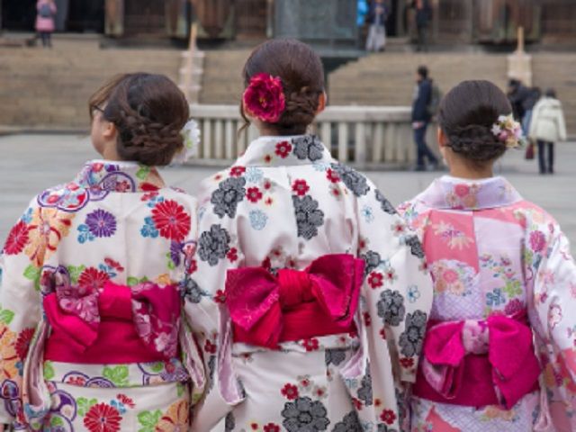箱根は都心までのアクセス良好！
箱根観光だけでなく、足を延ばせば都心へも遊びに行けちゃう！