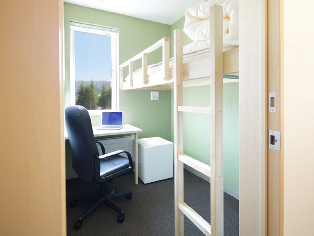 寮も築浅で清潔感のあるお部屋ですよ～