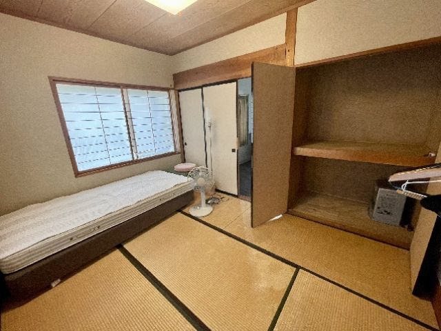 敷地内のコテージを寮として利用◇
お部屋も広々で快適です!!