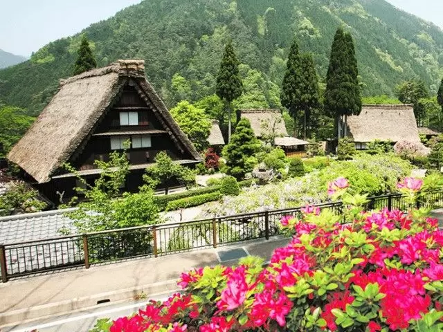 下呂温泉の合掌村で♪
