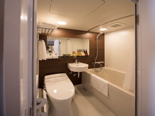 寮館内（トイレ、バス）