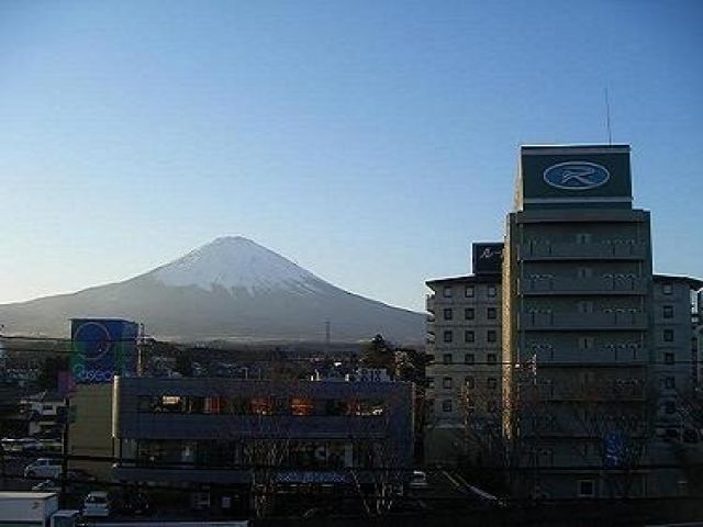 施設から富士山も見れちゃいます!!アウトレットも近いのでお休みも充実!!