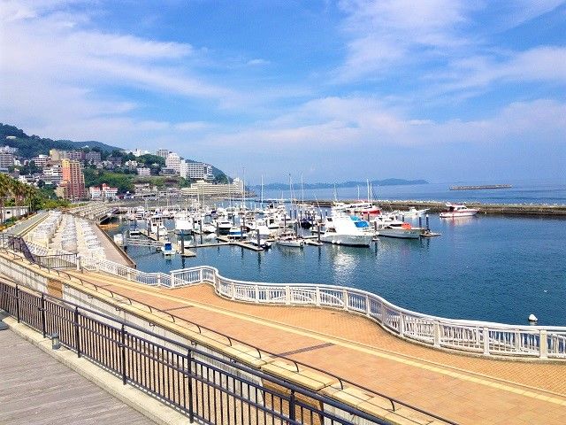 お休みの日は熱海駅周辺の観光も楽しんでいただけるエリアです♪