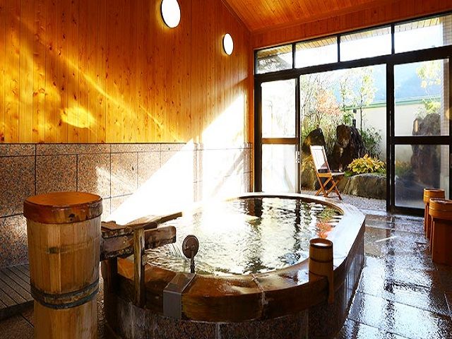 館内の大浴場も入れます！
館内の客室清掃のお仕事です☆