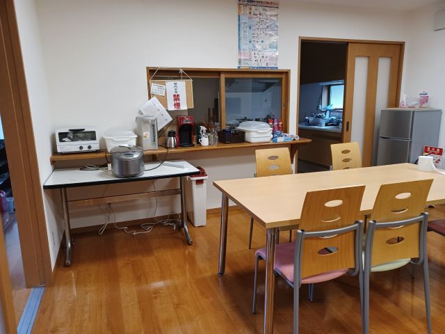 共同キッチンはも広々としており料理もしやすいです！