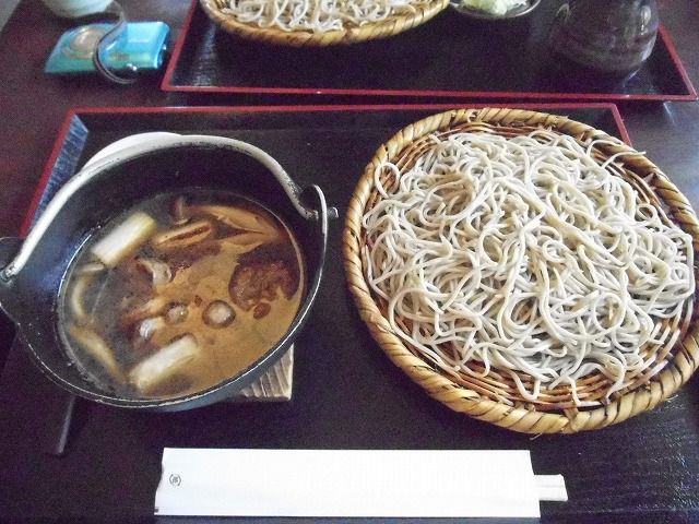 上毛高原駅に複数お店がございます