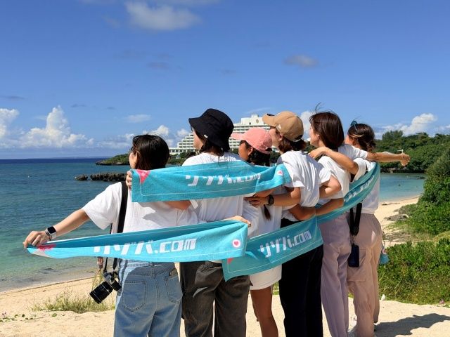 リゾバスタッフ多数在籍♪
フロントでお仕事をしながら石垣島満喫しましょう♪