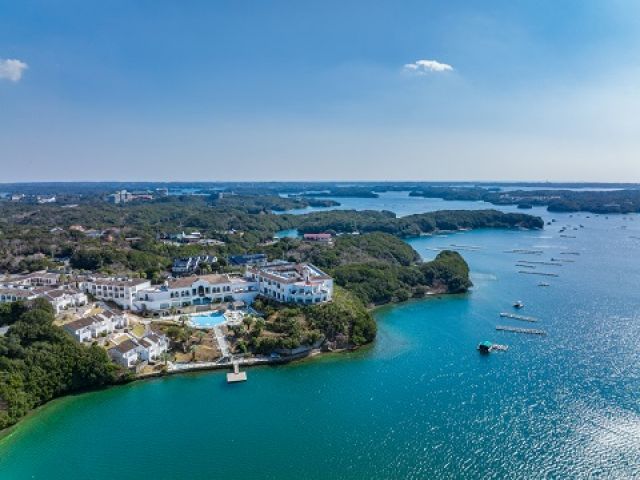 海、森に囲まれた環境で今年の思い出を。自然いっぱいの環境でのお仕事です♪