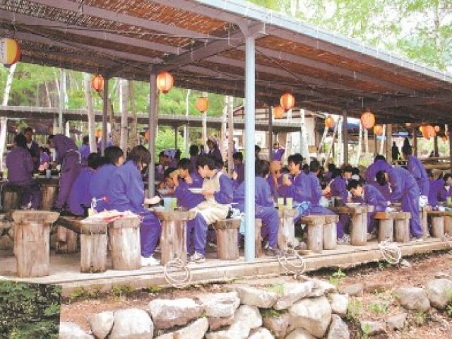 ～人間関係が非常にいいと多々お声が上がる職場～
アットホームな環境で現地の人優しいです！