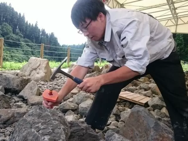 発掘体験場でのお仕事です!