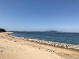 【淡路島で大浴場スタッフの募集です。】