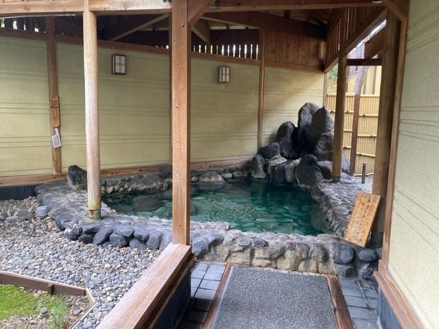 ☆館内の大浴場・露天風呂に入浴可能です