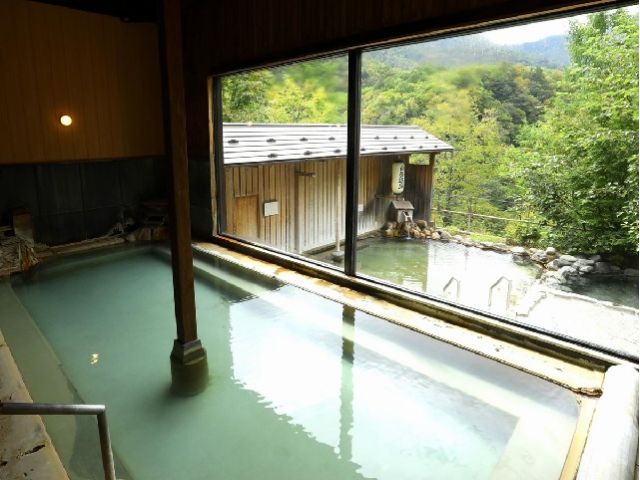 毎日温泉は最高の贅沢☆
つるつる玉子肌になれる泉質が魅力です!!