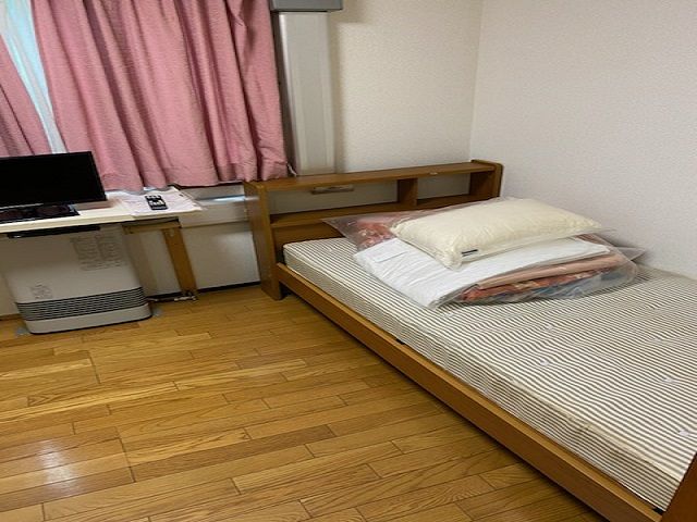 寮内環境です!!お部屋や共有スペースはキレイめなので個室寮ですし快適です。