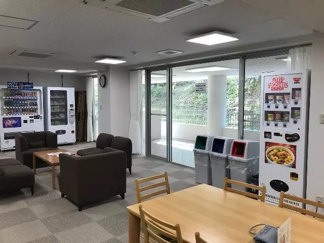 寮の共有部屋です。
