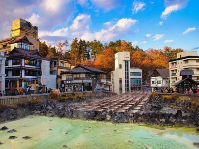 ☆湯畑まで徒歩５分となり、観光客で賑わっております