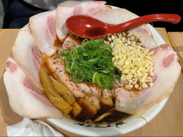 富山には美味しい食べ物もたくさん～♪