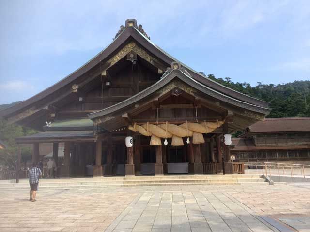 縁結びのパワースポットです。