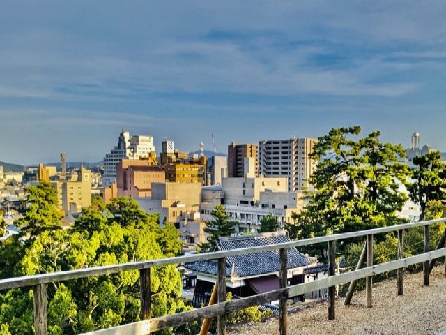 市街地なので生活も便利ですよ～♪♪