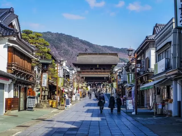 善光寺までも徒歩圏内!